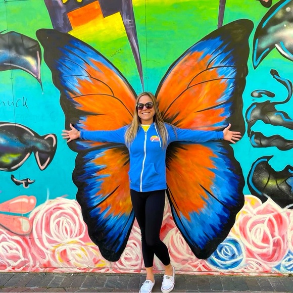 Meet your Posher, Dayna - Picture 9 of 10